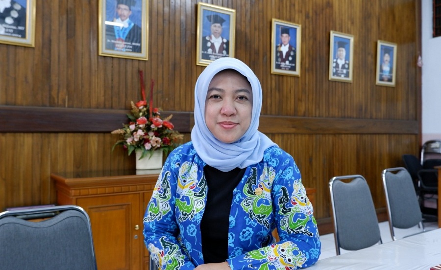Dekan FTI ITN Malang Dr Ellysa Nursanti ST MT saat ditemui di kampus 2, Jumat (15/01/2020). (Foto: Mita/humas)