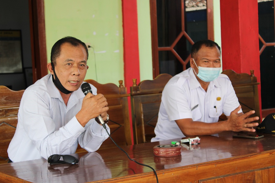 Dekan FTSP ITN Malang Dr Ir Hery Setyobudiarso M.Sc saat memberikan sambutan pada MoU FTSP ITN Malang dengan Desa Tumpakrejo Kecamatan Gedangan Kabupaten Malang. (Foto: Yanuar/humas)