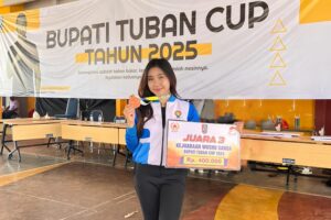 Refi Marinda, mahasiswa Teknik Geodesi S-1 ITN Malang meraih Medali Perunggu (Juara 3) pada Kejuaraan Wushu Sanda Bupati Tuban Cup 2025 Kategori Senior Putri, Kelas 56 Kg