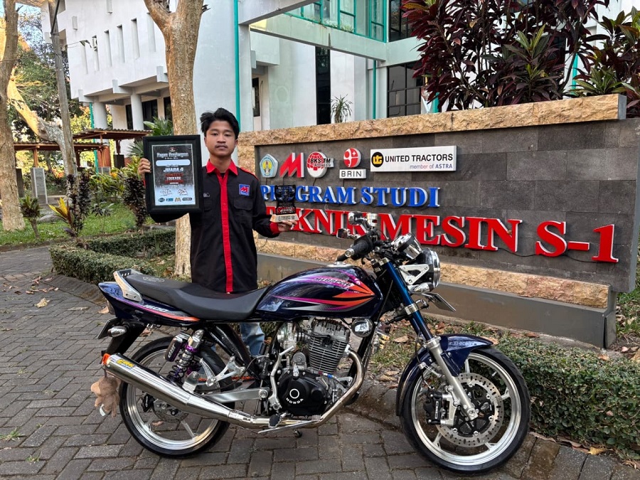 Dari Pusing Skripsi ke Podium Kontes: Kisah Timo, Mahasiswa Mesin S-1 ITN Malang Sabet Juara Modifikasi di Nganjuk