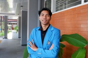 Muchammad Alif Romdhoni lulusan terbaik Arsitektur S-1 Fakultas Teknik Sipil dan Perencanaan (FTSP) ITN Malang pada Wisuda ke 76 Periode II Tahun 2026